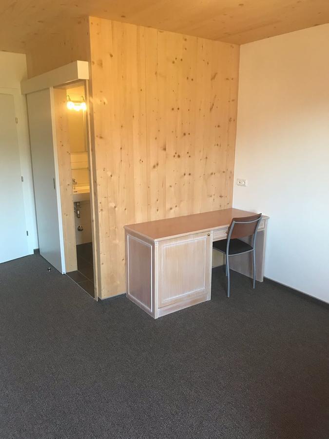 Falken Horst Lienz Exteriör bild