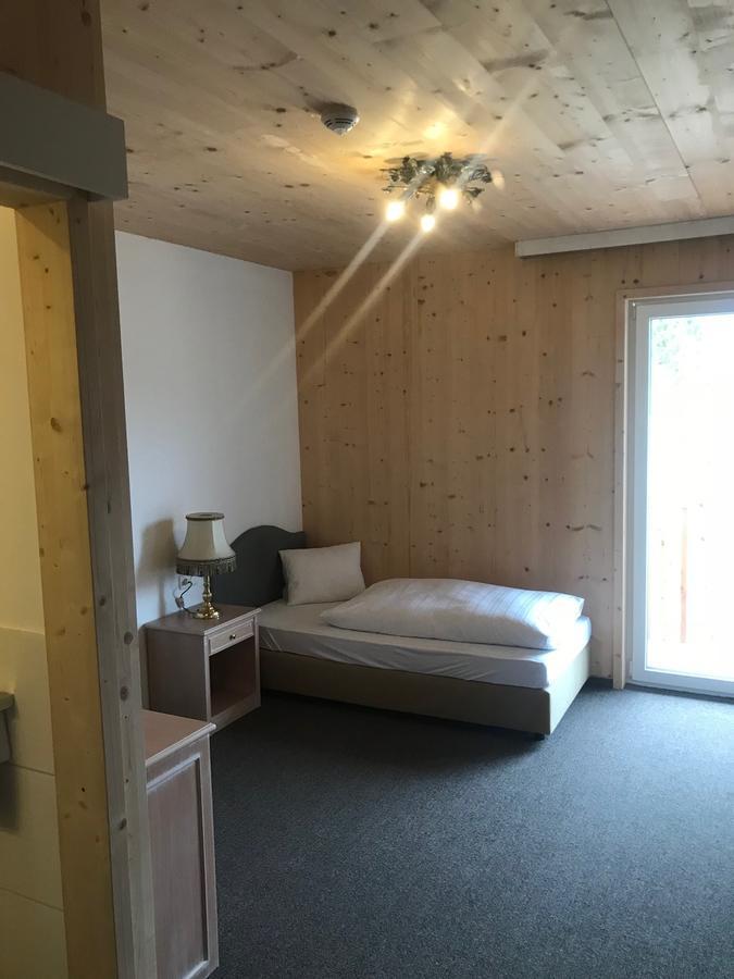 Falken Horst Lienz Exteriör bild