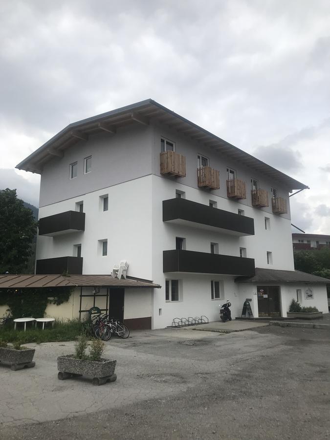Falken Horst Lienz Exteriör bild