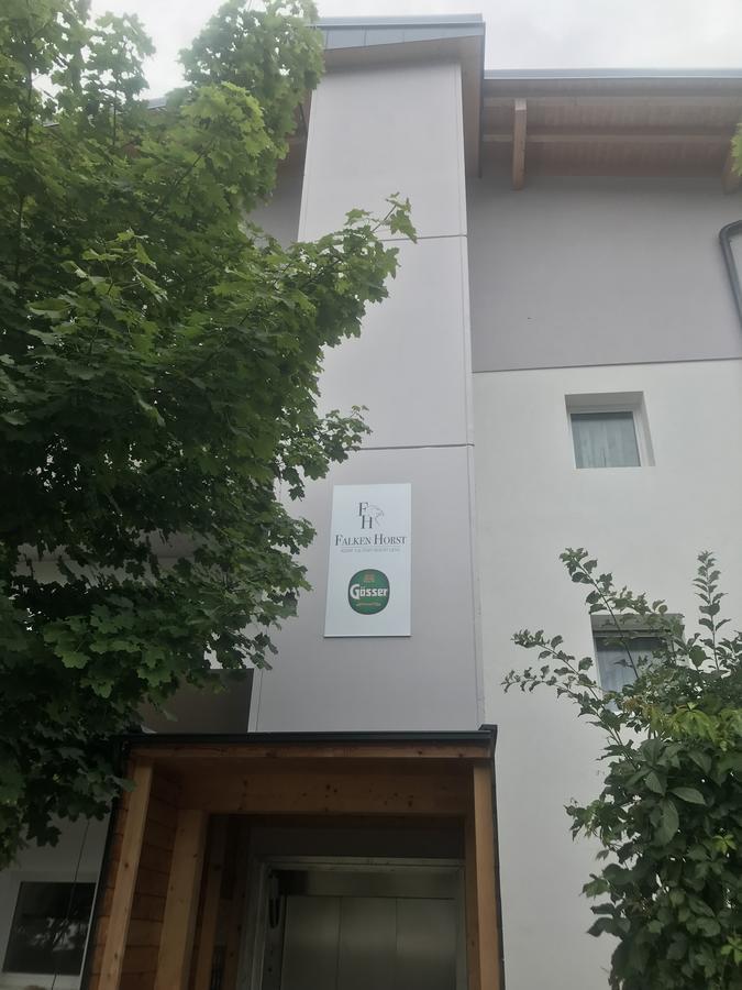 Falken Horst Lienz Exteriör bild